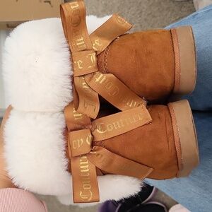 Juicy coutour brown boots